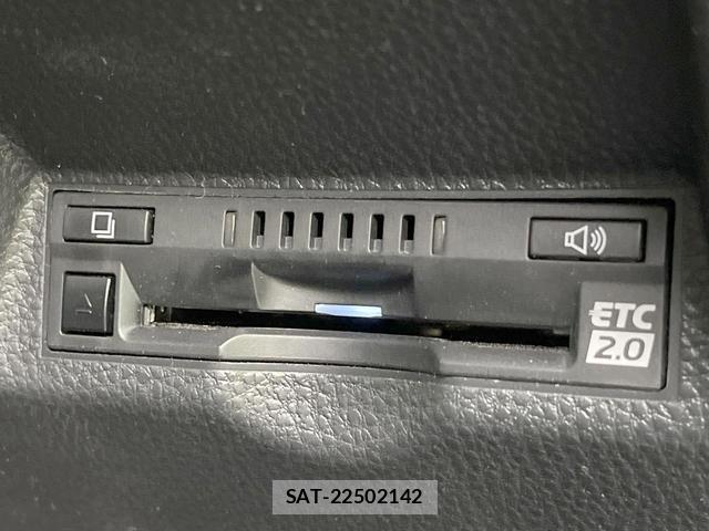 Toyota YARIS CROSS 2023-12 8876589-6