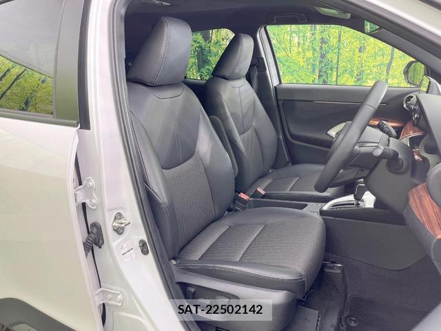 Toyota YARIS CROSS 2023-12 8876589-7