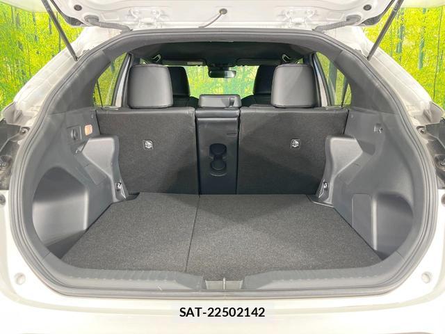 Toyota YARIS CROSS 2023-12 8876589-9