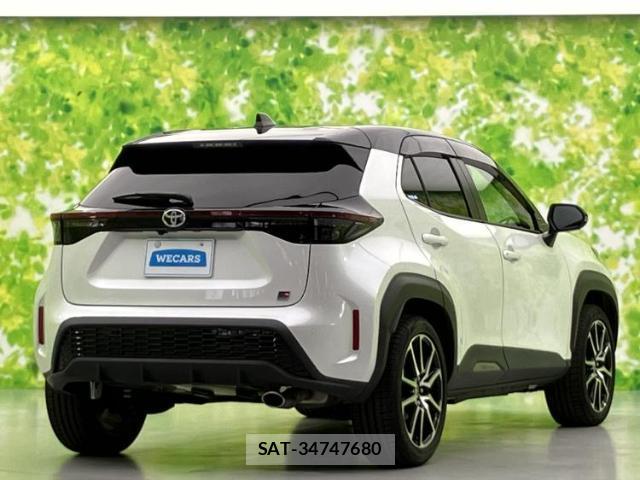 Toyota YARIS CROSS 2023-07 8877019-2