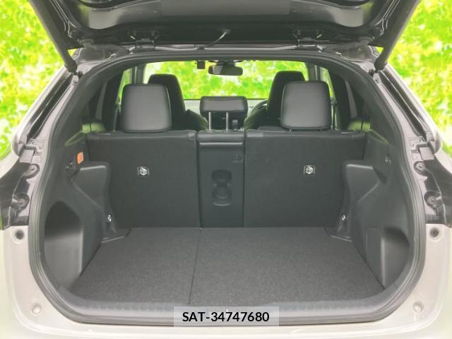 Toyota YARIS CROSS 2023-07 8877019-7