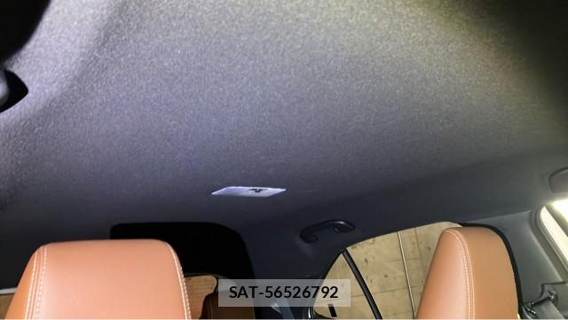 Toyota YARIS CROSS 2024-02 8877103-15