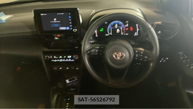 Toyota YARIS CROSS 2024-02 8877103-16