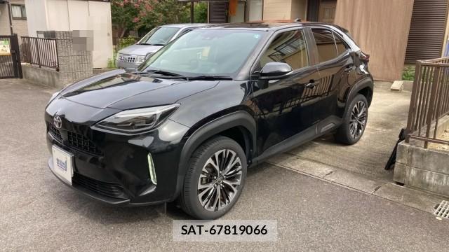Toyota YARIS CROSS 2021-05 8877178-11