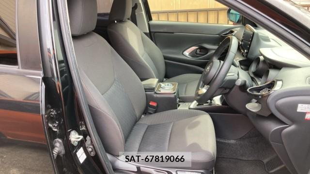 Toyota YARIS CROSS 2021-05 8877178-5