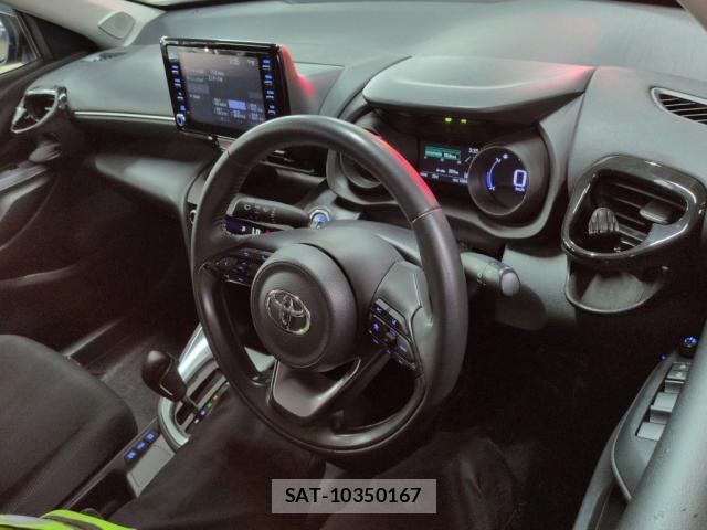 Toyota YARIS CROSS 2021-08 8877807-2