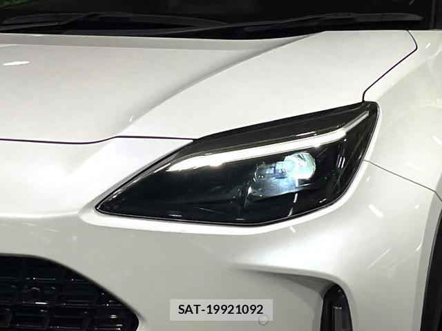 Toyota YARIS CROSS 2021-08 8877928-11