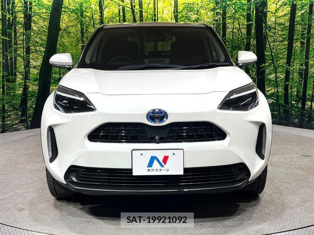 Toyota YARIS CROSS 2021-08 8877928-13