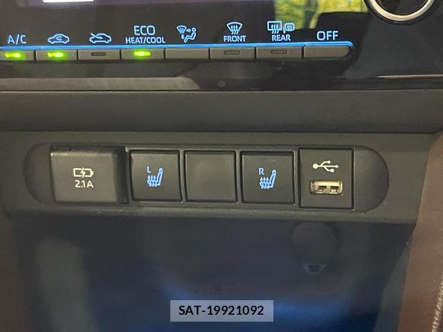 Toyota YARIS CROSS 2021-08 8877928-4