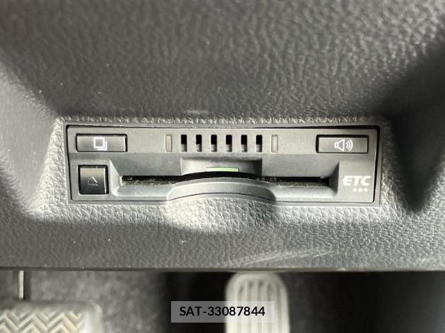 Toyota YARIS CROSS 2024-01 8877945-15