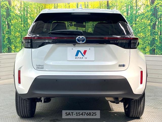 Toyota YARIS CROSS 2022-09 8878025-14