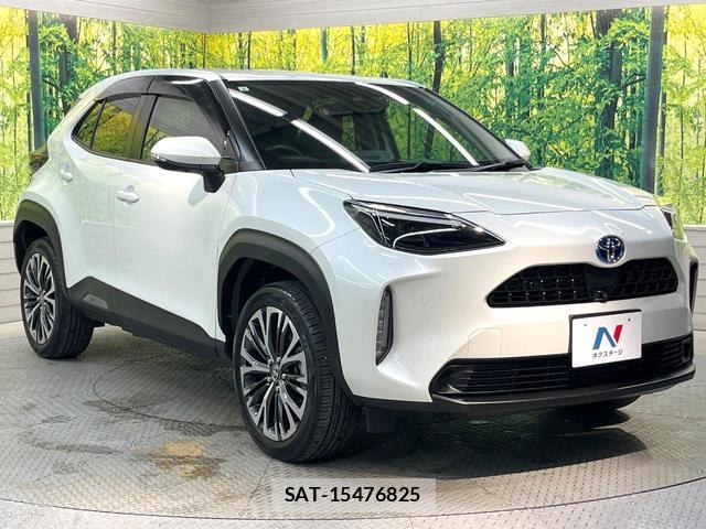 Toyota YARIS CROSS 2022-09 8878025-15
