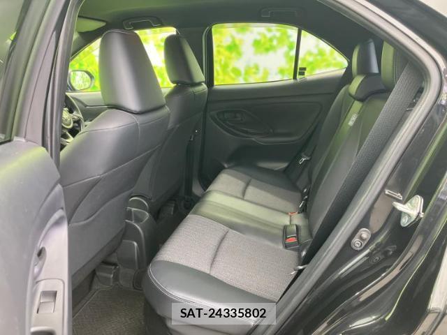 Toyota YARIS CROSS 2023-11 8878130-6