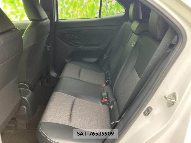 Toyota YARIS CROSS 2023-04 8878236-6