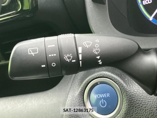 Toyota YARIS CROSS 2022-11 8878275-16