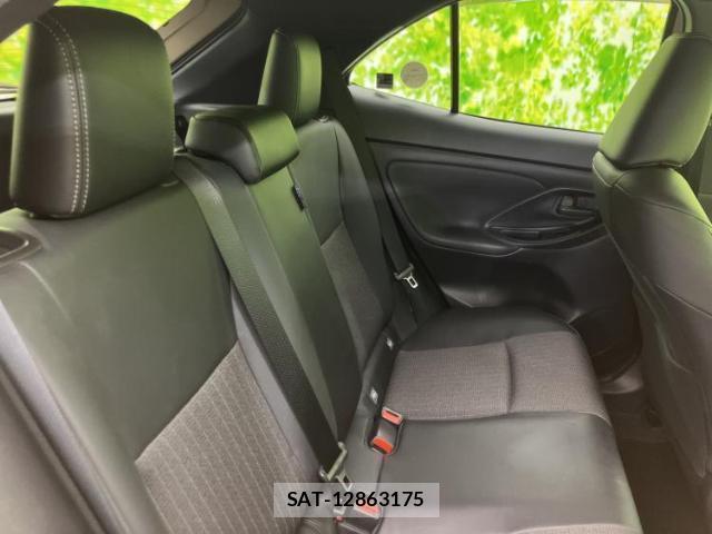 Toyota YARIS CROSS 2022-11 8878275-4