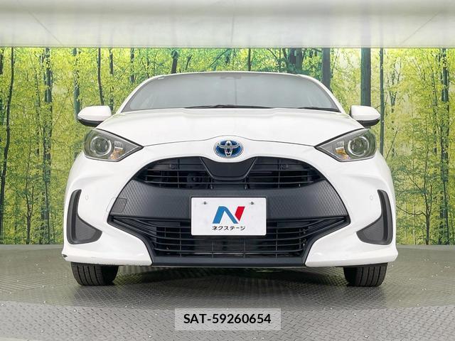 Toyota YARIS 2023-08 8876585-13