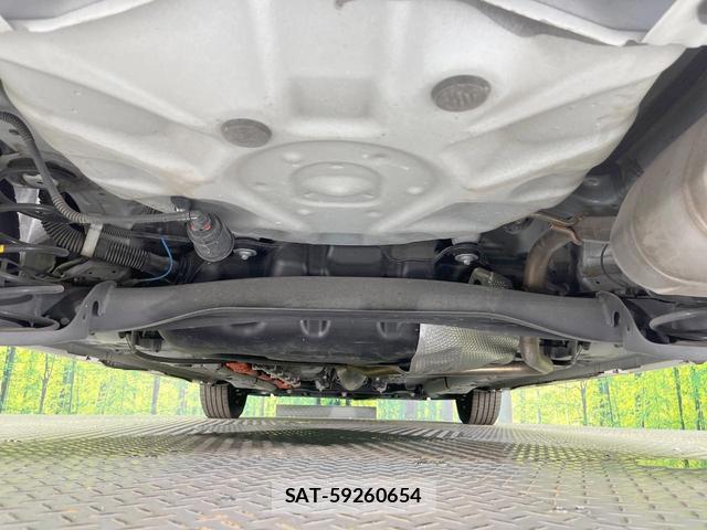 Toyota YARIS 2023-08 8876585-18