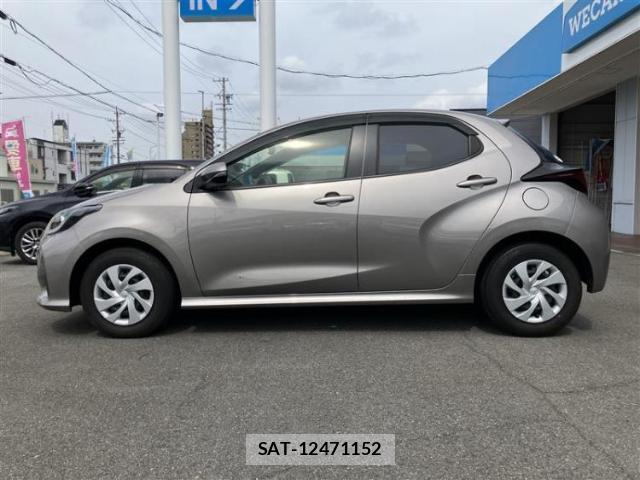 Toyota YARIS 2022-10 8877025-1