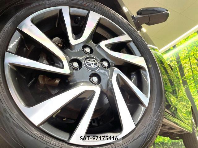 Toyota YARIS 2024-12 8877221-12