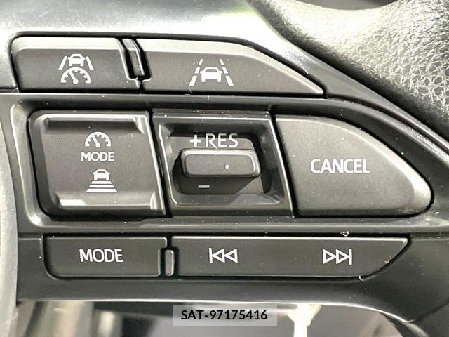 Toyota YARIS 2024-12 8877221-4
