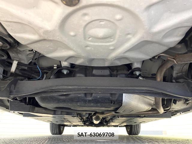 Toyota YARIS 2020-03 8878034-18