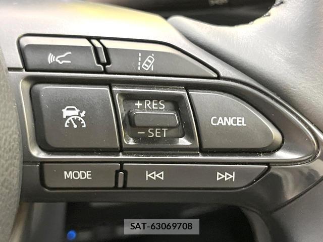Toyota YARIS 2020-03 8878034-5