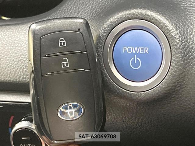 Toyota YARIS 2020-03 8878034-6