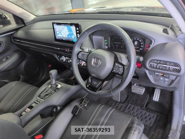 Honda ZR-V 2025-02 8877702-2