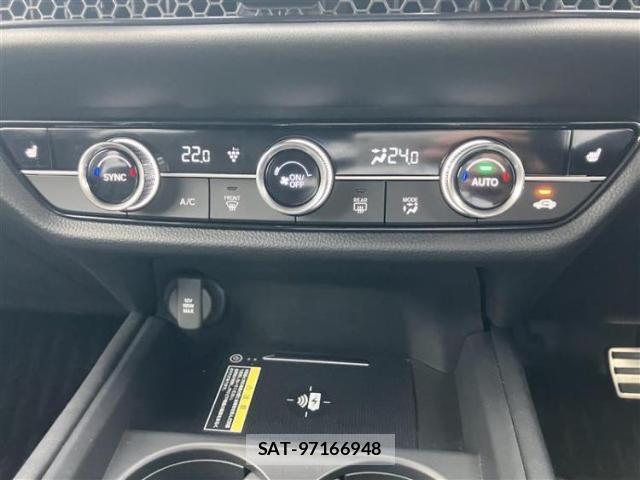 Honda ZR-V 2024-02 8878110-12