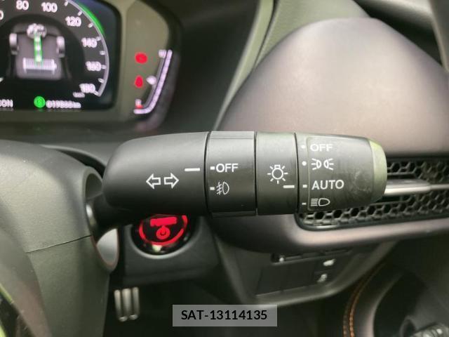 Honda ZR-V 2024-04 8878374-15