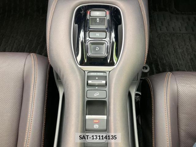 Honda ZR-V 2024-04 8878374-17