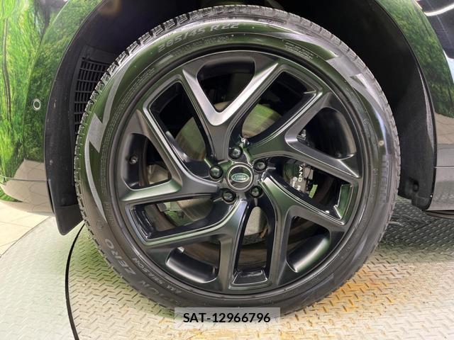 2023 Land Rover Range Rover Sport — Photo 3