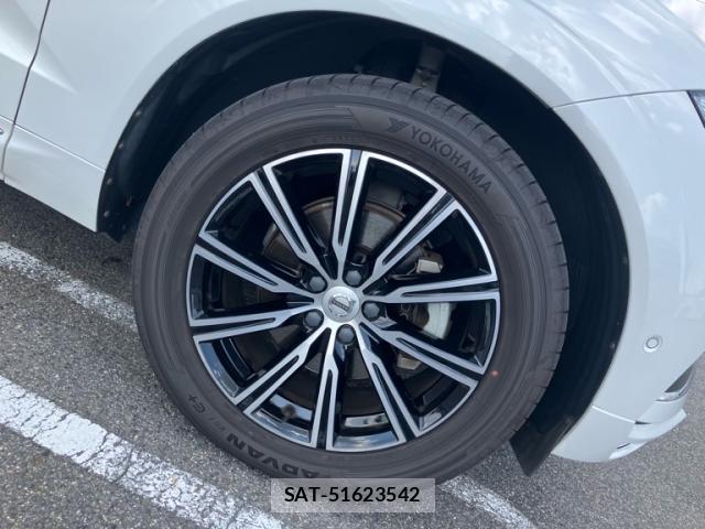 2020 Volvo XC60 — Photo 5