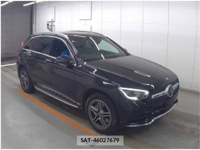 2021 Mercedes Benz GLC220d — Photo 4