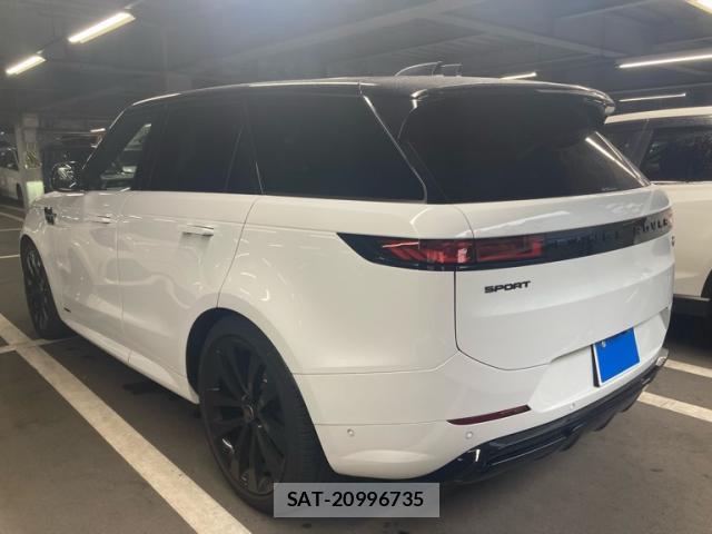 2023 Land Rover Range Rover Sport — Photo 3
