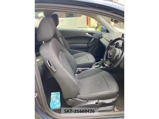 Audi A1 2015-07 6494938-8