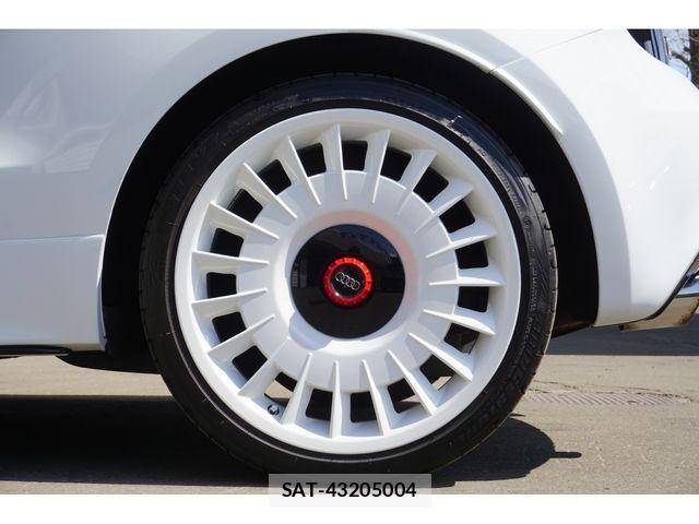 Audi A1 2013-03 6675010-17