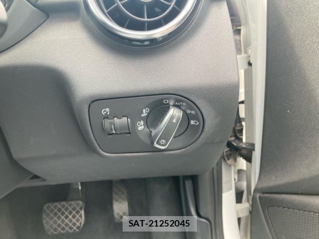 Audi A1 2013-12 7214966-12