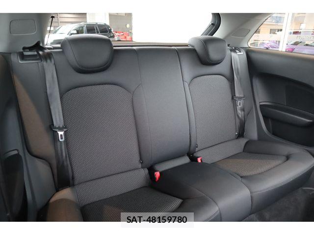 Audi A1 2017-06 7325706-13