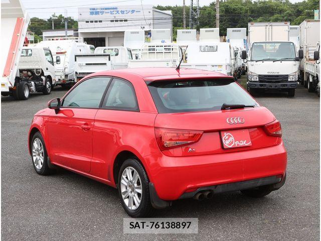 Audi A1 2011-06 7452953-23