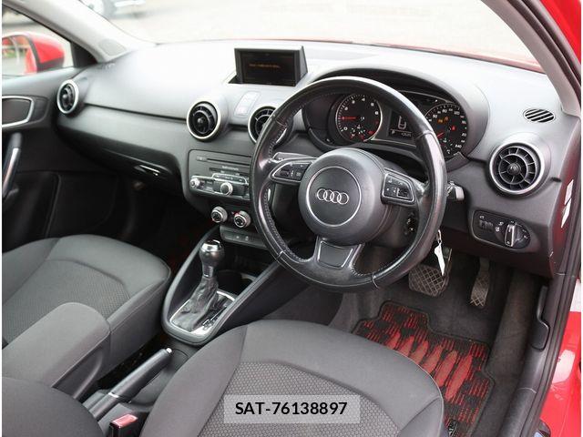 Audi A1 2011-06 7452953-2