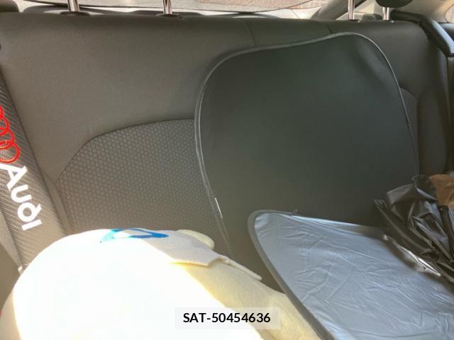 Audi A1 2011-03 7499564-24