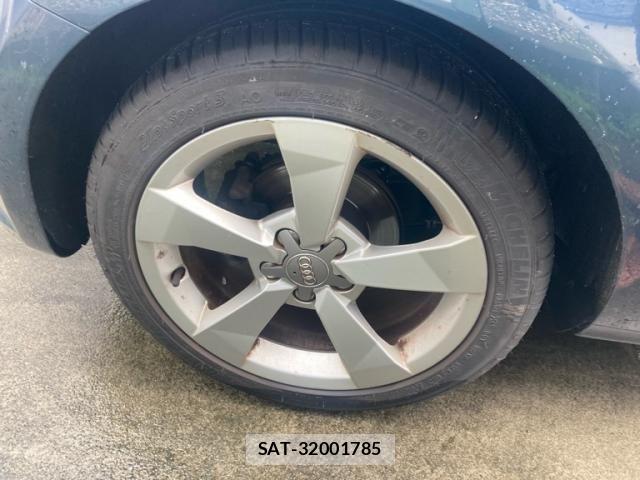Audi A1 2016-04 7720870-10