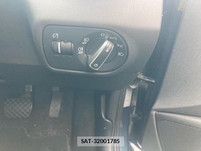 Audi A1 2016-04 7720870-16