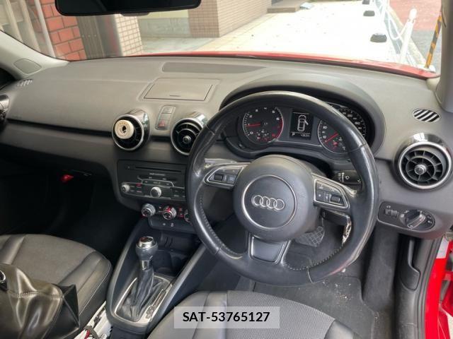 Audi A1 2011-05 8072859-9