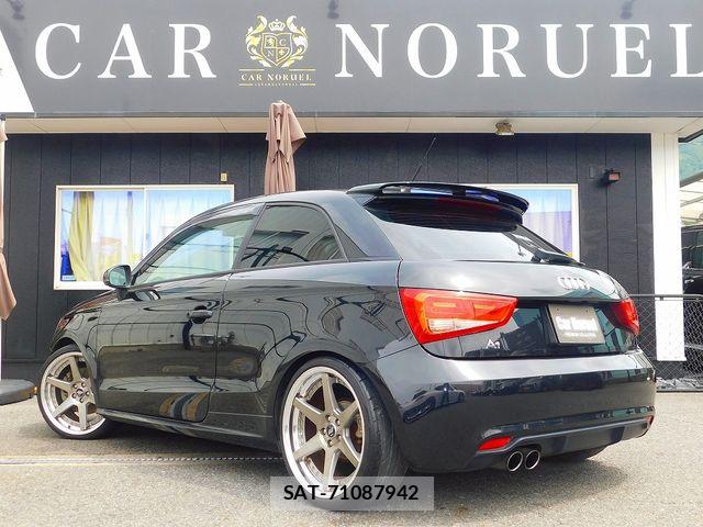 Audi A1 2011-08 8206351-15