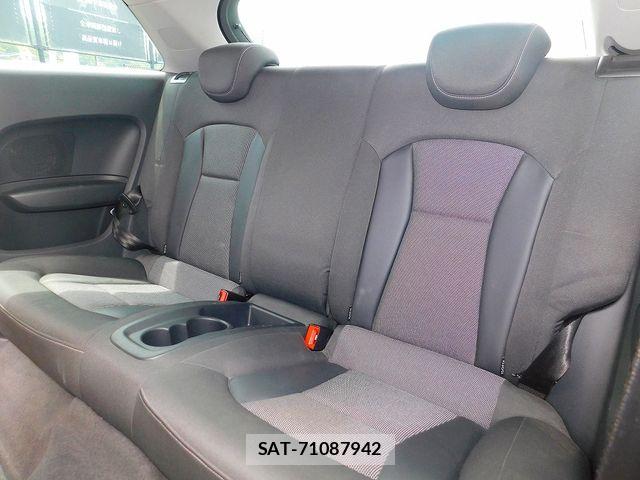 Audi A1 2011-08 8206351-28