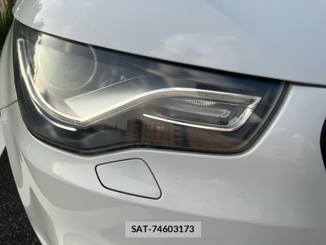 Audi A1 2013-03 8228917-9