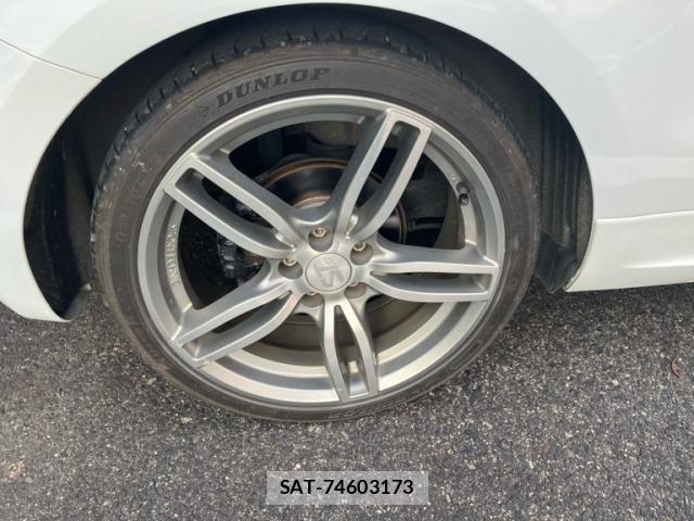 Audi A1 2013-03 8228917-3